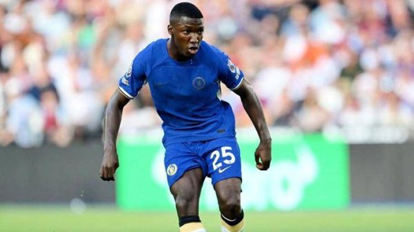 Chelsea đã chi hơn 200 triệu đ